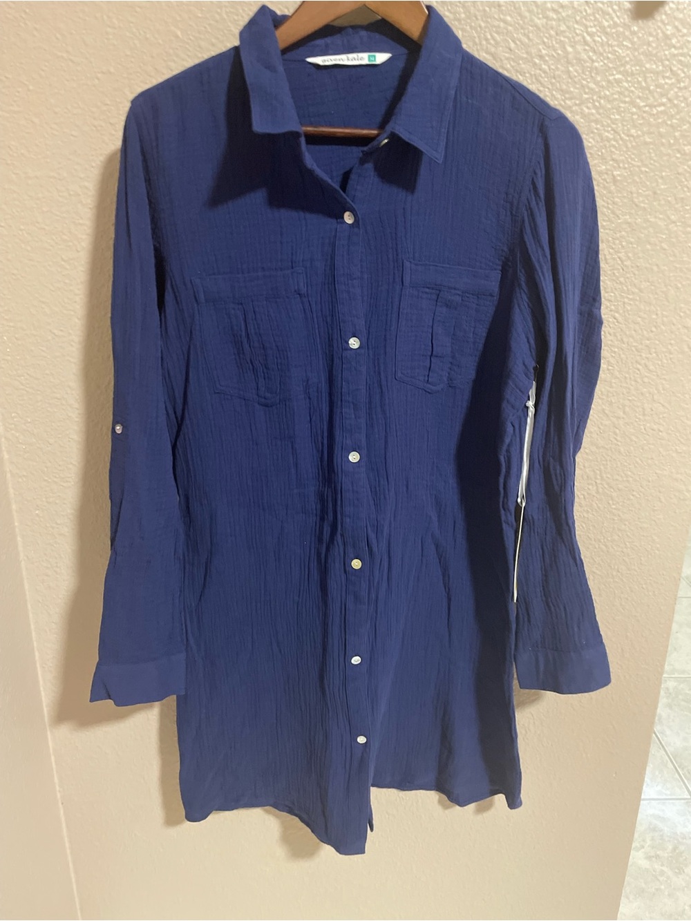 Given Kale women’s  Navy Button-Down dress NEW